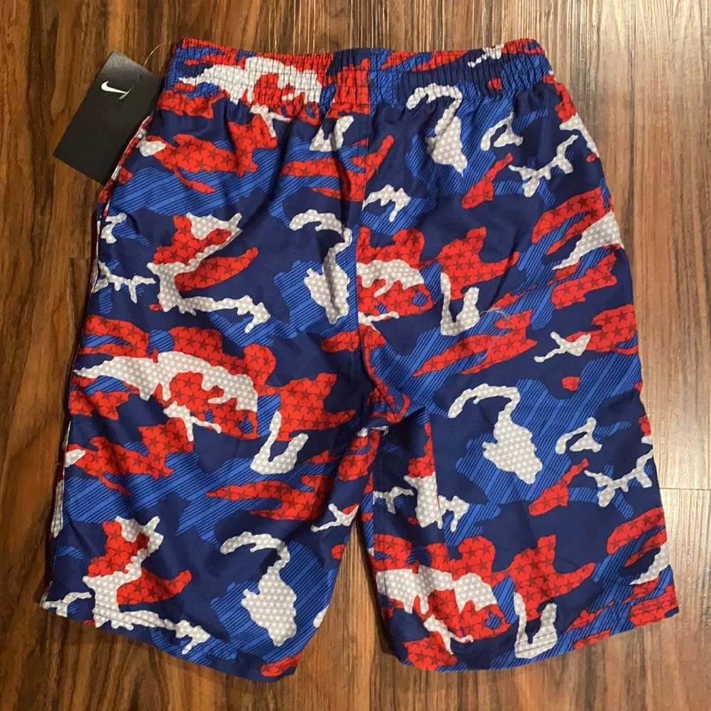 Nike Americana Lap 8in Volley Short